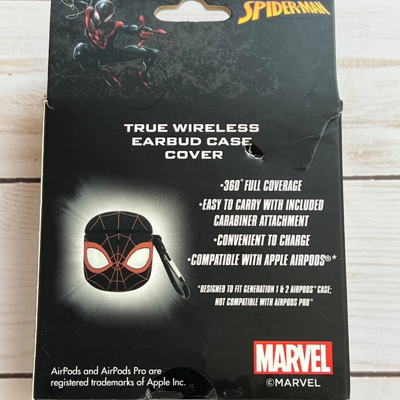 NIB CultureFly Marvel Spider-Man AirPods Case Set Gen 1 & 2 Silicone Protective - Picture 3 of 5